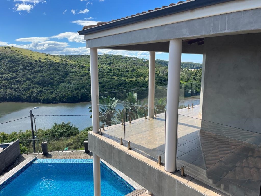 6 Bedroom Property for Sale in Gonubie North Eastern Cape